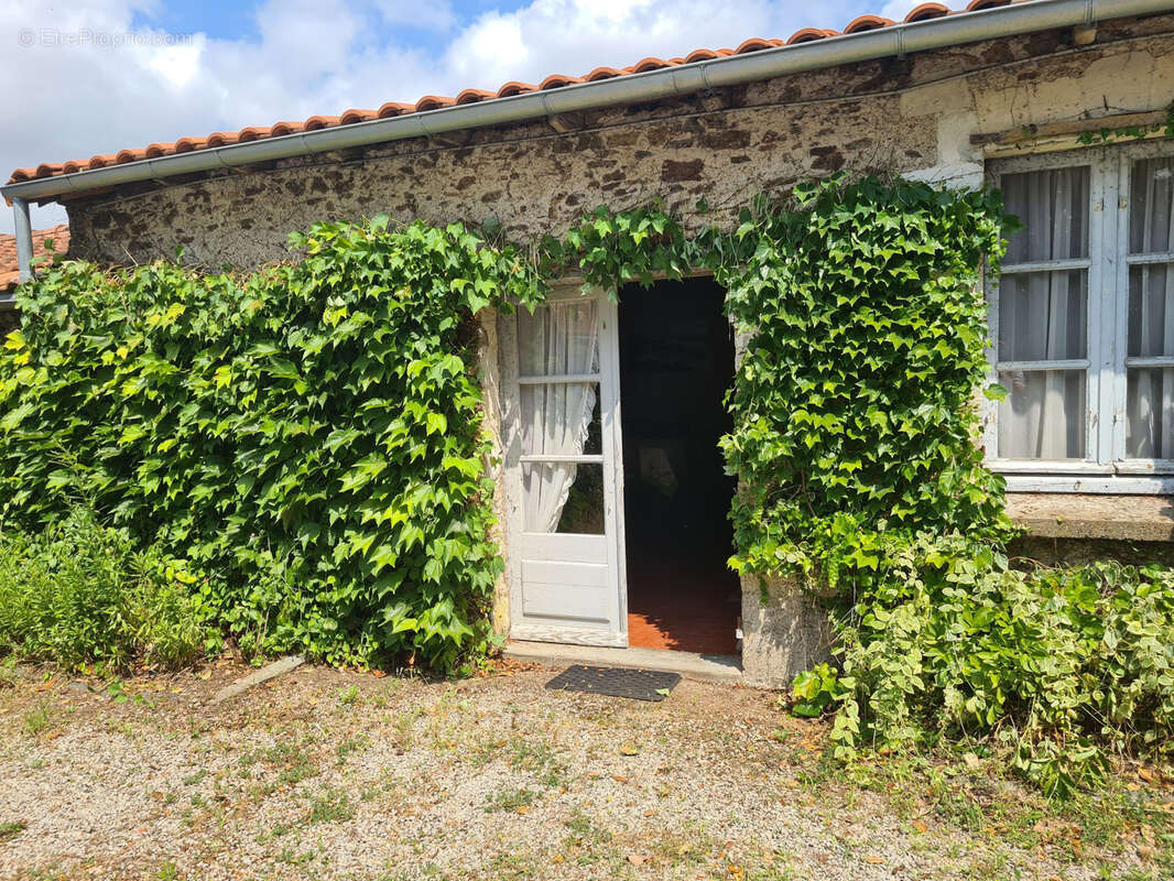 Maison à LA CHAPELLE-HEULIN