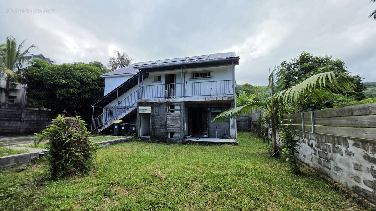 Maison à SAINT-PHILIPPE