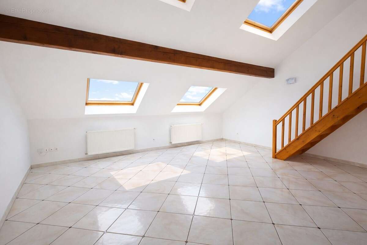 Appartement à OETING