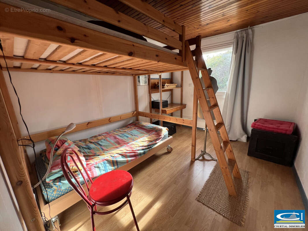 Maison à TOURNON-SUR-RHONE