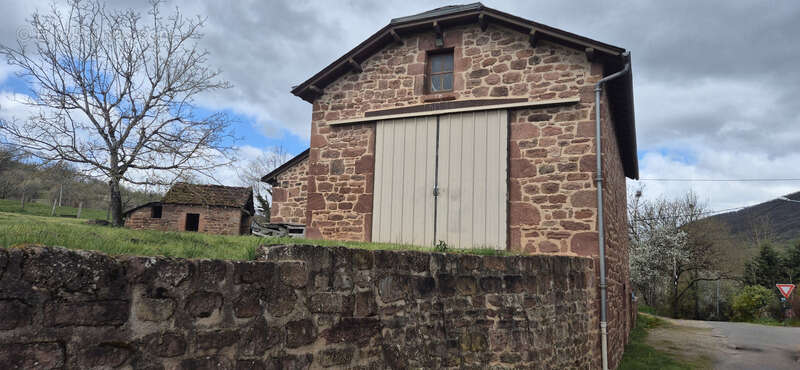 Maison à SAINT-CHRISTOPHE-VALLON