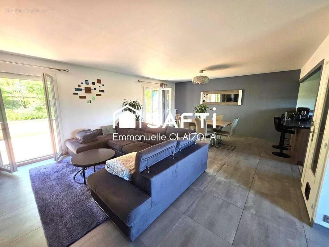 Photo 2 - Maison à SAINT-ARNOULT-EN-YVELINES