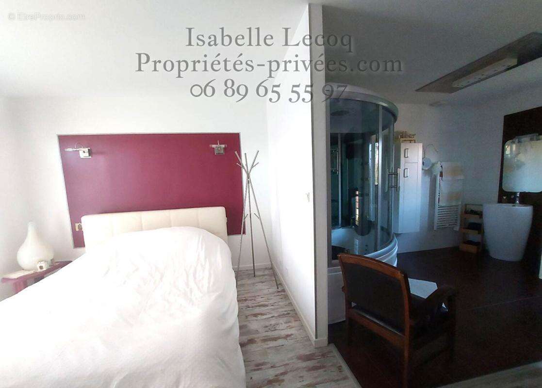 Maison à BOURGTHEROULDE-INFREVILLE