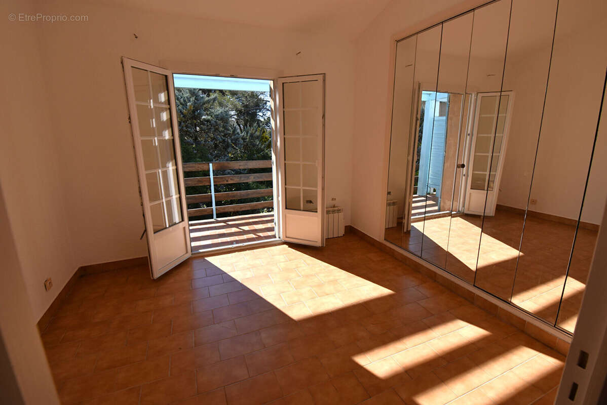 Maison à SAINT-RAPHAEL