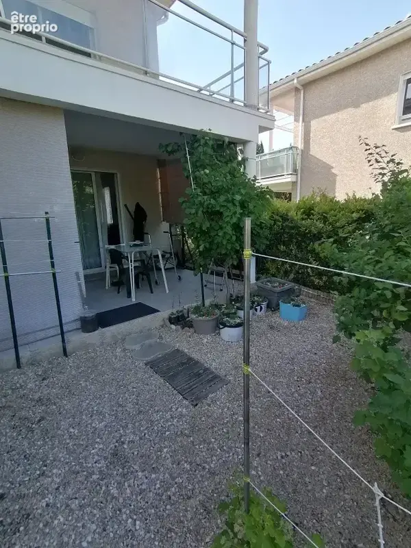 T2 Rez de jardin Parking à Lézignan Corbières - photo 4