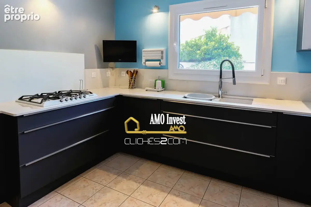 Maison de plain-pied 4 chambres   110m2 - Eyguières - photo 10
