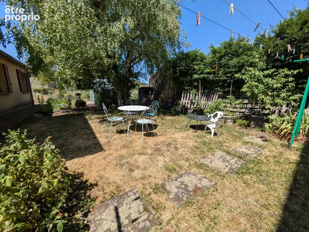 Ensemble de 2 maisons dans un joli jardin arboré et calme - photo 12