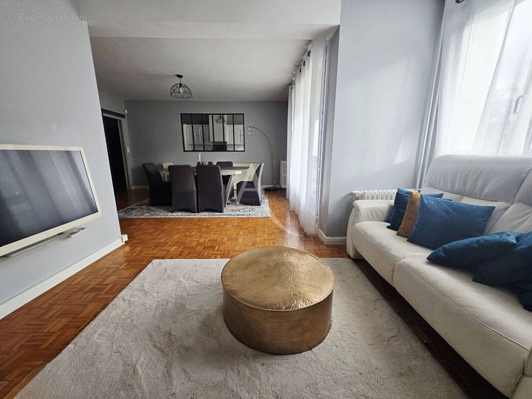 Appartement à MITRY-MORY