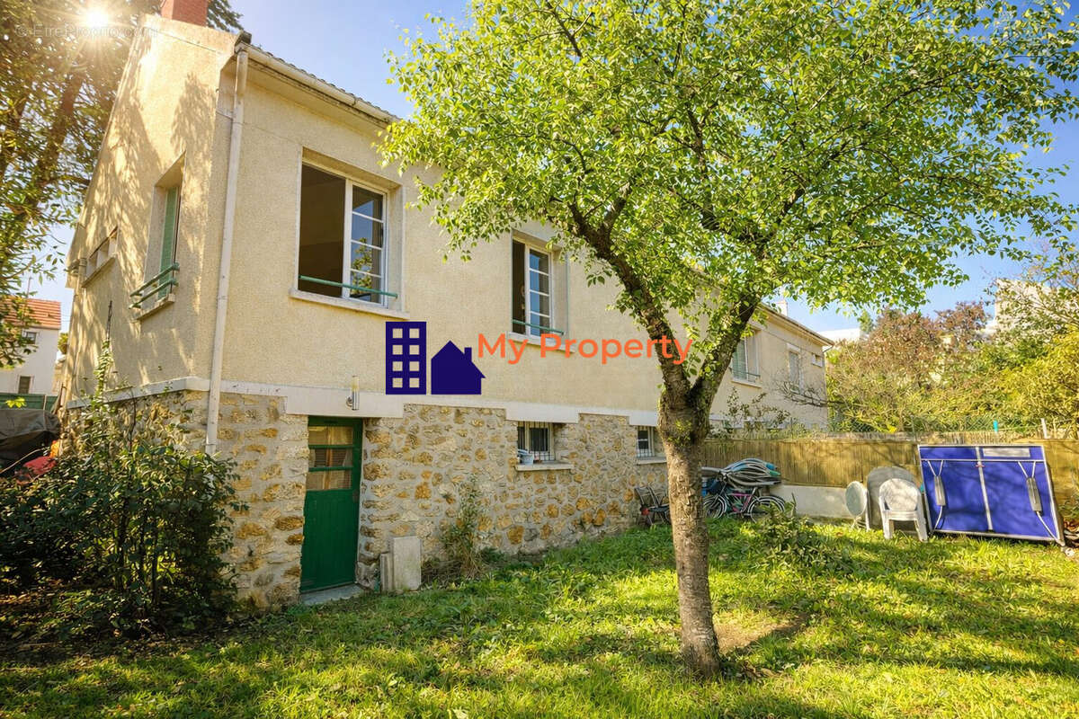Maison à HOUILLES