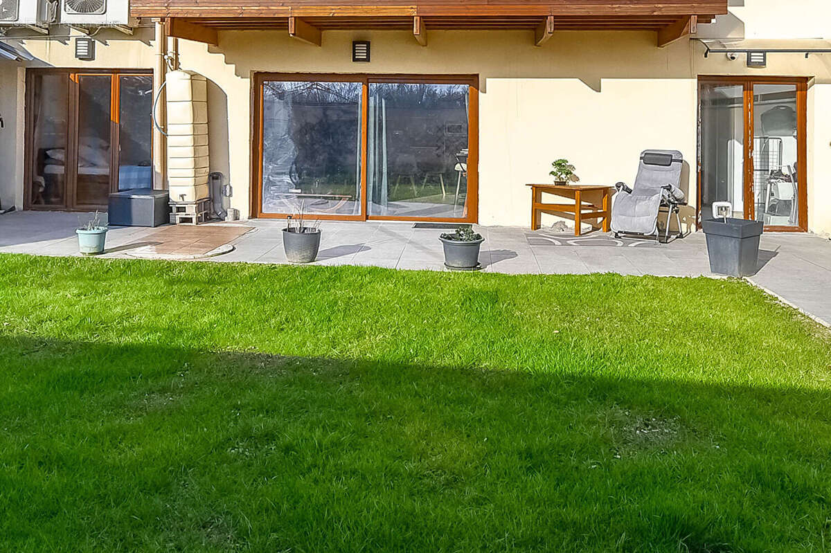 Appartement à CHAMPAGNE-SUR-OISE