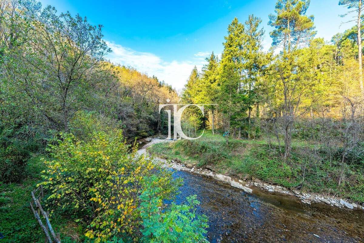 Moulin du xviiieme 324m² habitables 5,7ha de terrain - photo 16