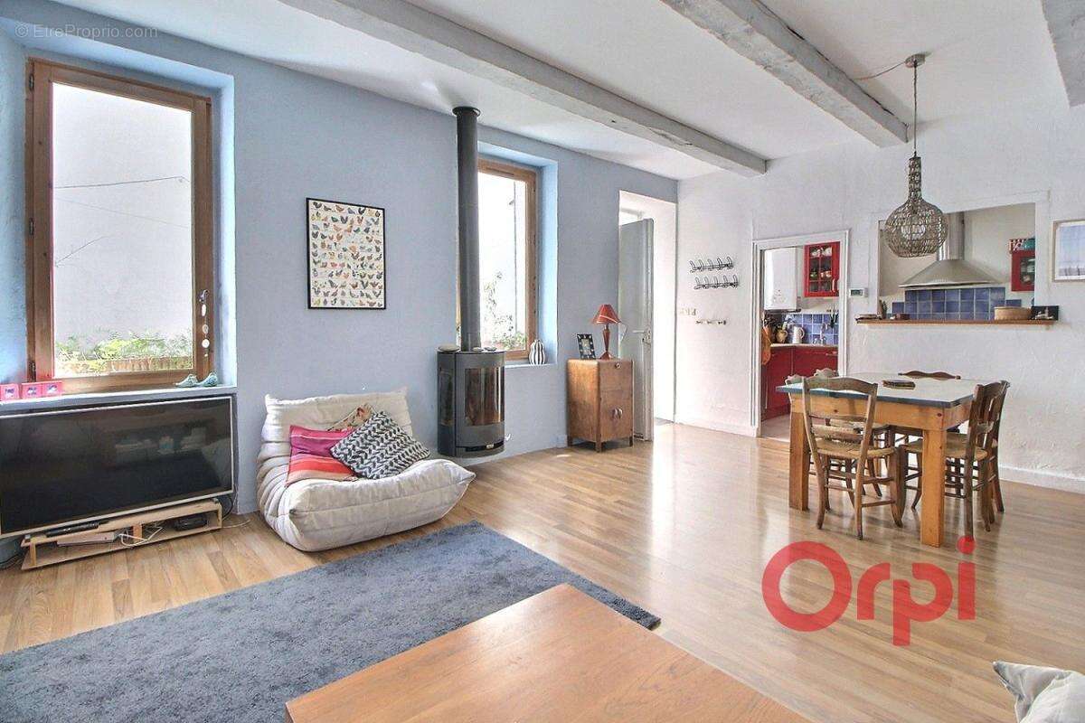 maison de ville avec cour - Marseille 13007 - photo 3