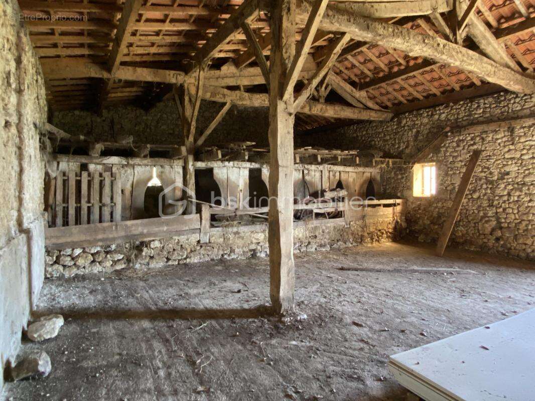 Maison à SOUMENSAC