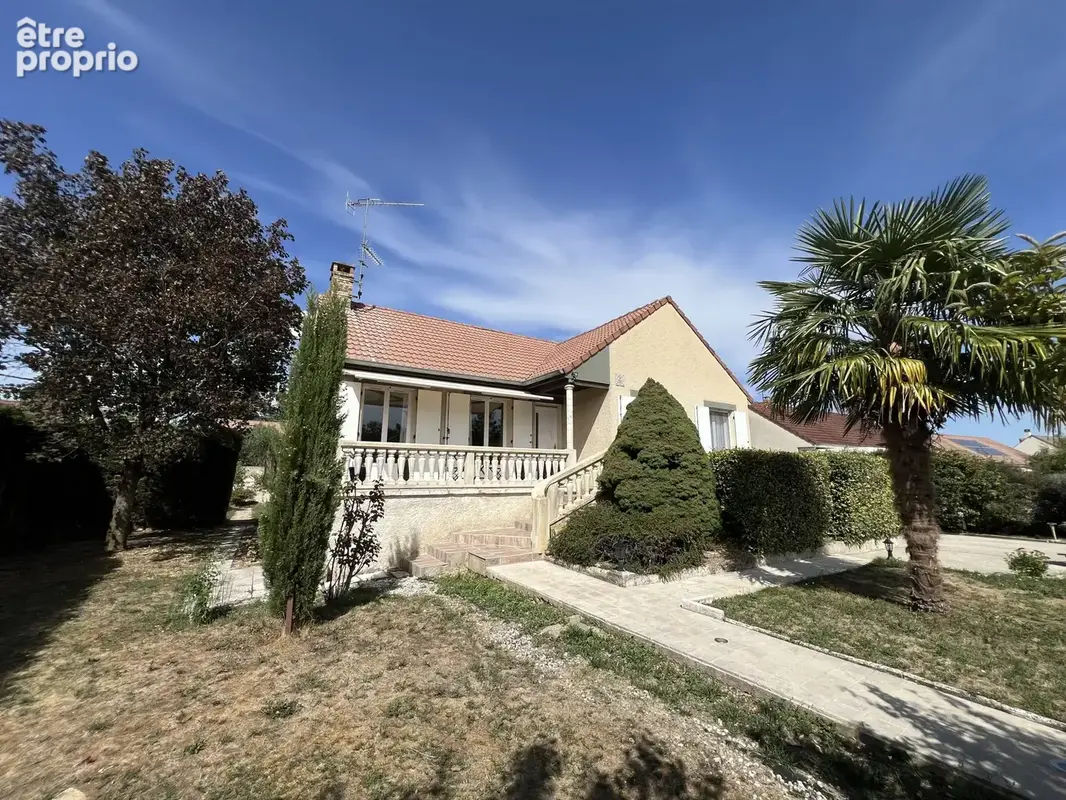 Photo Maison à Beaune au prix de 335 000€
