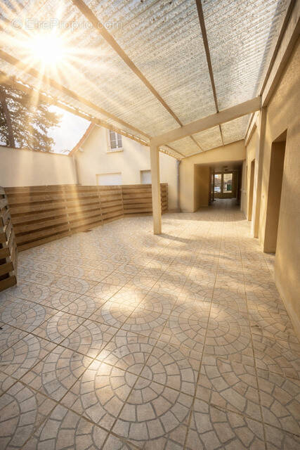 Appartement à SAINT-LEU-D'ESSERENT