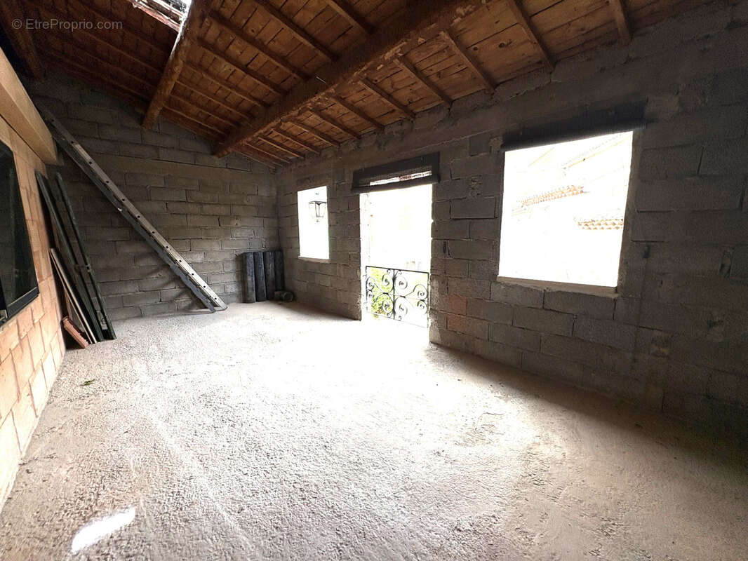Maison à AUREILLE