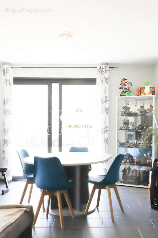 Maison à MESCHERS-SUR-GIRONDE