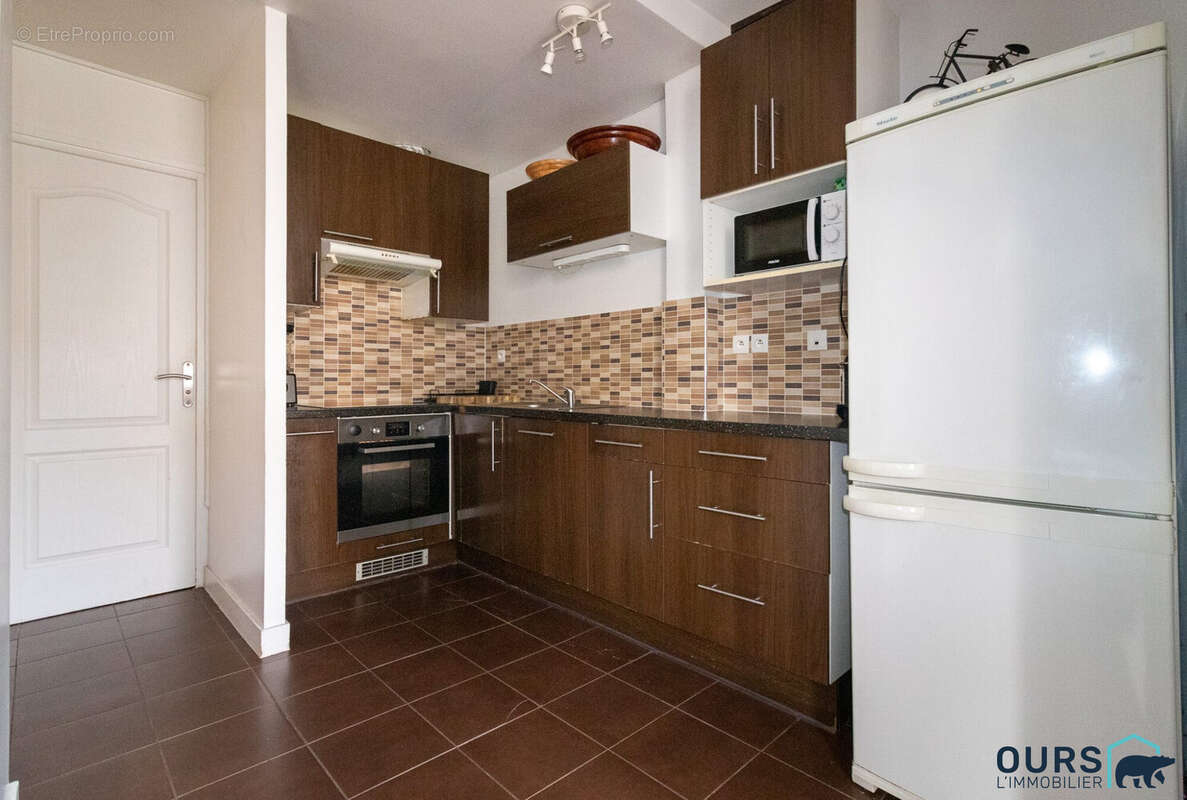 Appartement à STAINS