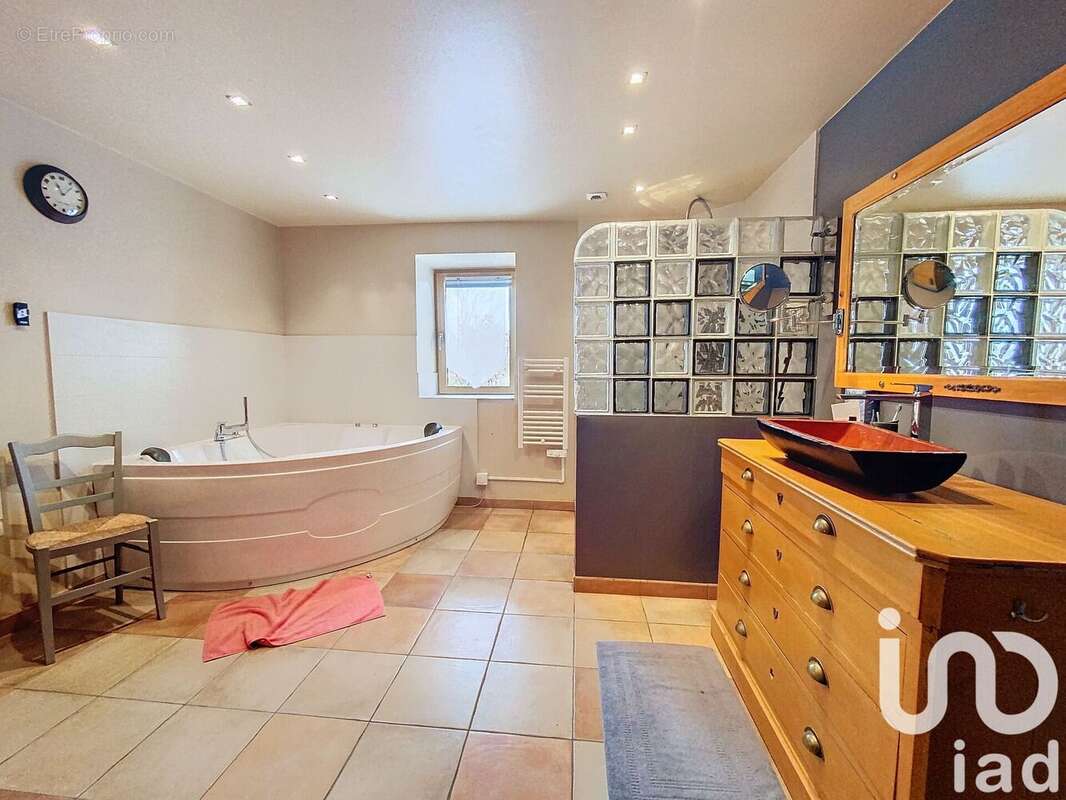 Maison 274 m² à Cherrueix  - photo 7