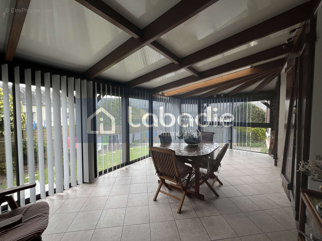 Maison à SAINT-PIERRE-DU-REGARD