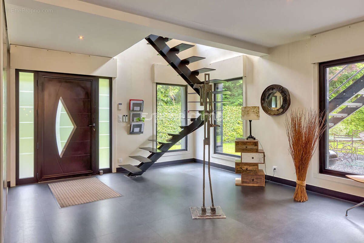 Maison à ISNEAUVILLE