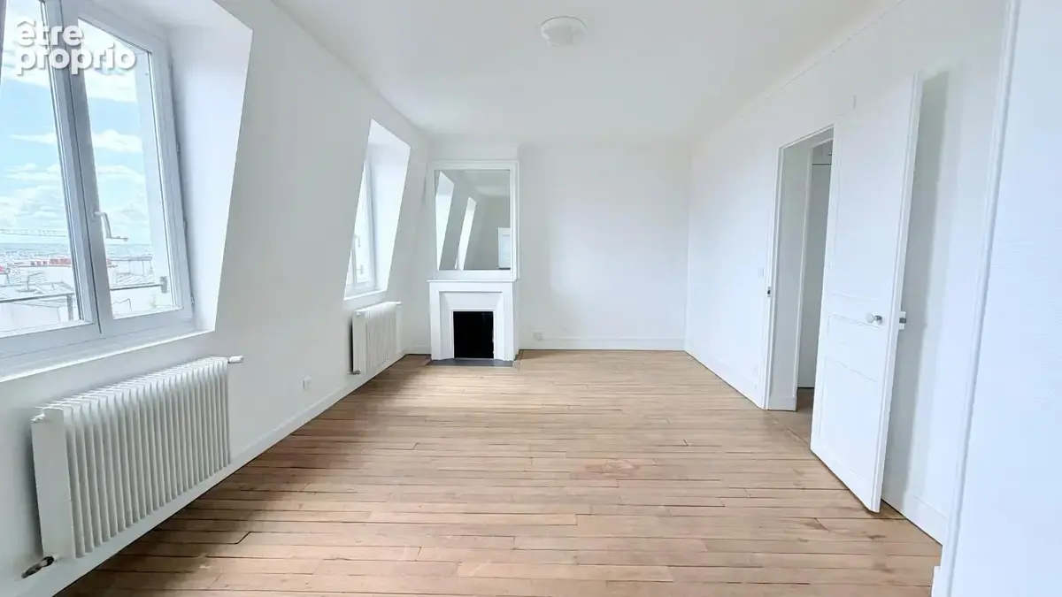 Passage des Abbesses - studio au dernier étage - photo 2