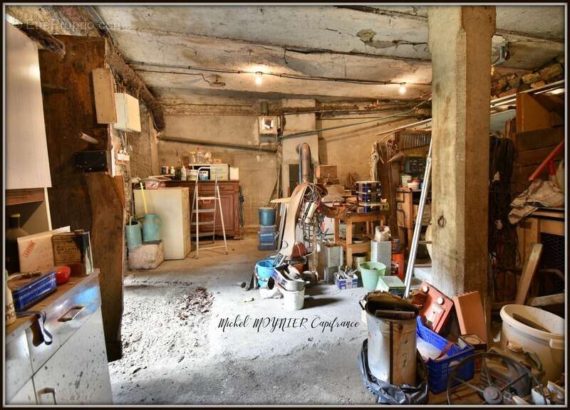 Bâtisse en pierre avec 97 m2 habitables et 600 m2 de potentiel, à LA ROCHE DE RAME (05) - photo 40