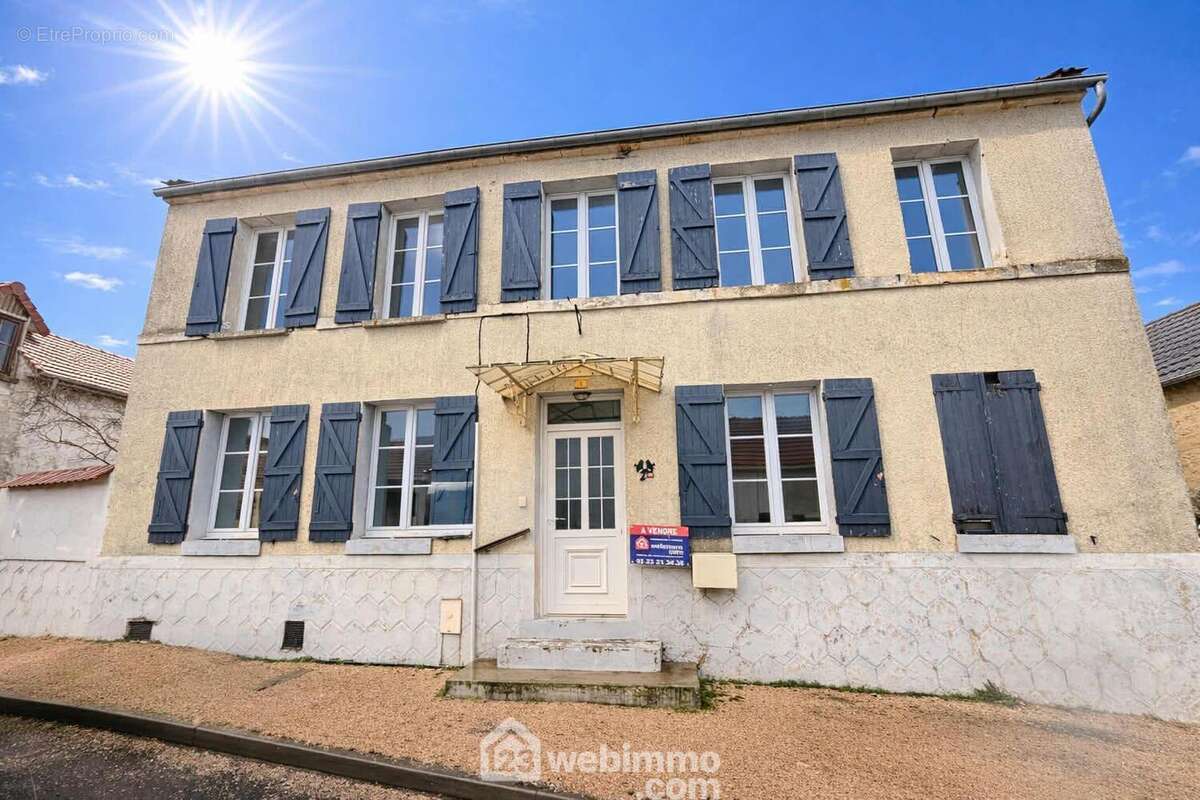 Jolie maison avec commodités de plain pied d'une surface habitable de 145 m²