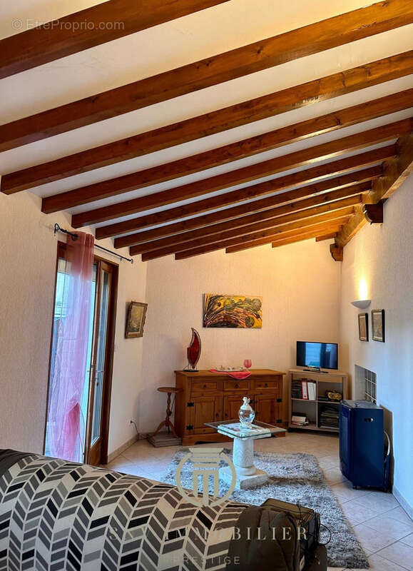 Maison à LA PACAUDIERE