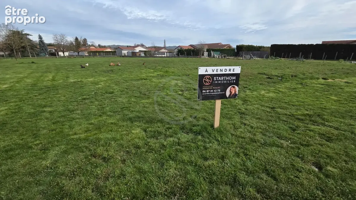 Terrain constructible à Sardieu 1164 m2 - photo 3
