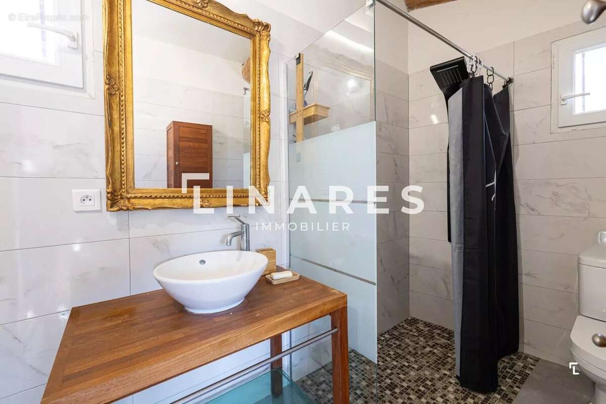 Maison à MARSEILLE-8E