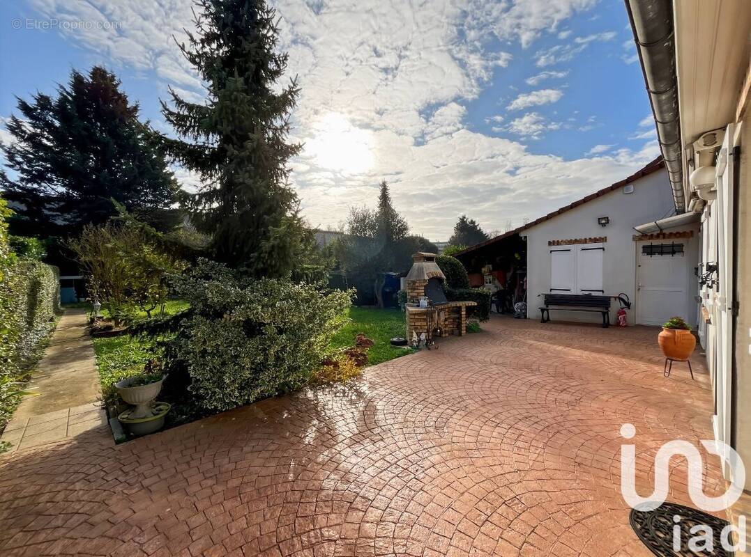 Photo 1 - Maison à PONTAULT-COMBAULT