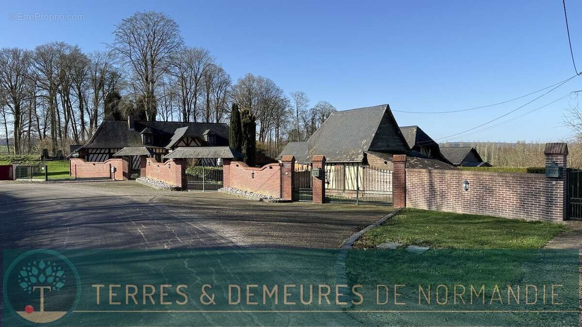 Maison à MORTEMER