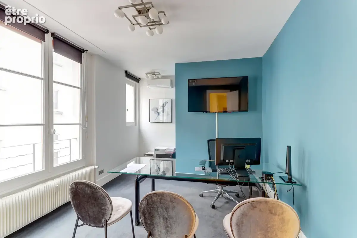 Grand appartement rue Blatin - photo 9