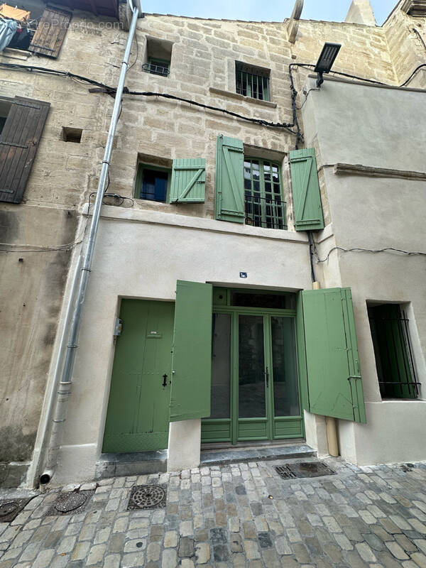 Appartement à BEAUCAIRE