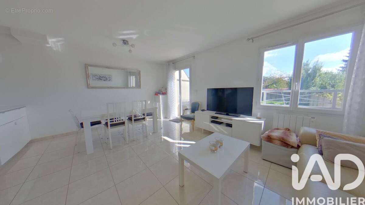 Photo 4 - Maison à QUINCY-SOUS-SENART