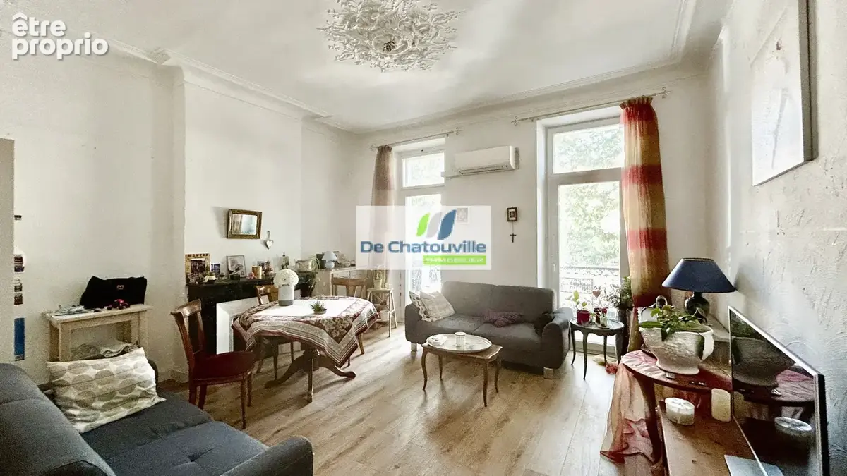 Toulon haute ville appartement 5 pieces - photo 2