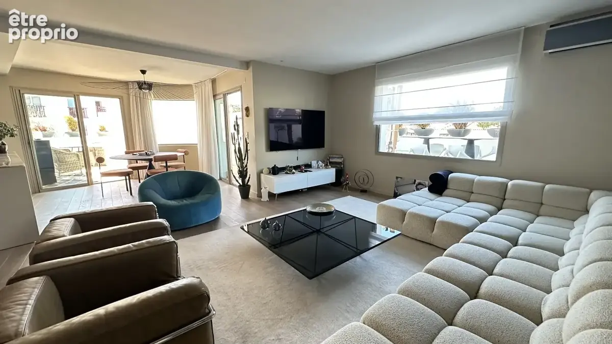 Centre Ville Hossegor, emplacement exceptionnel, appartement de 100m2 avec terrasse de 55 m2 - photo 8