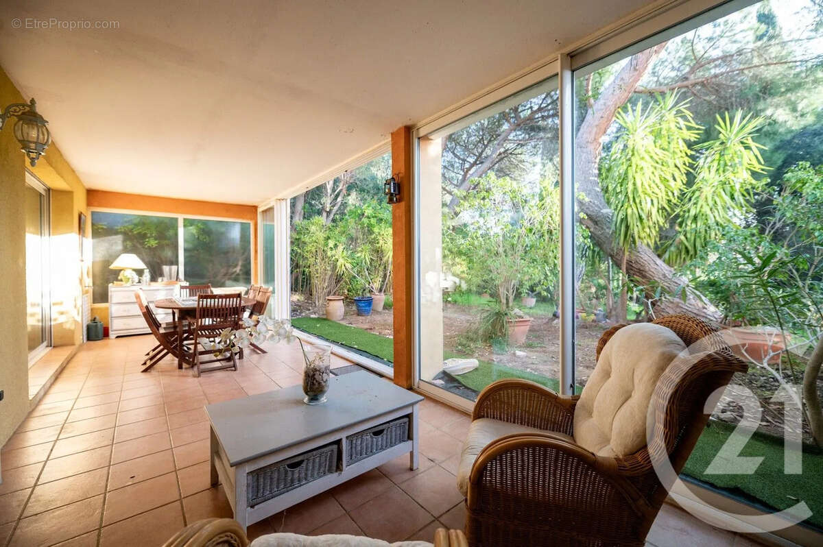 Appartement à LE LAVANDOU