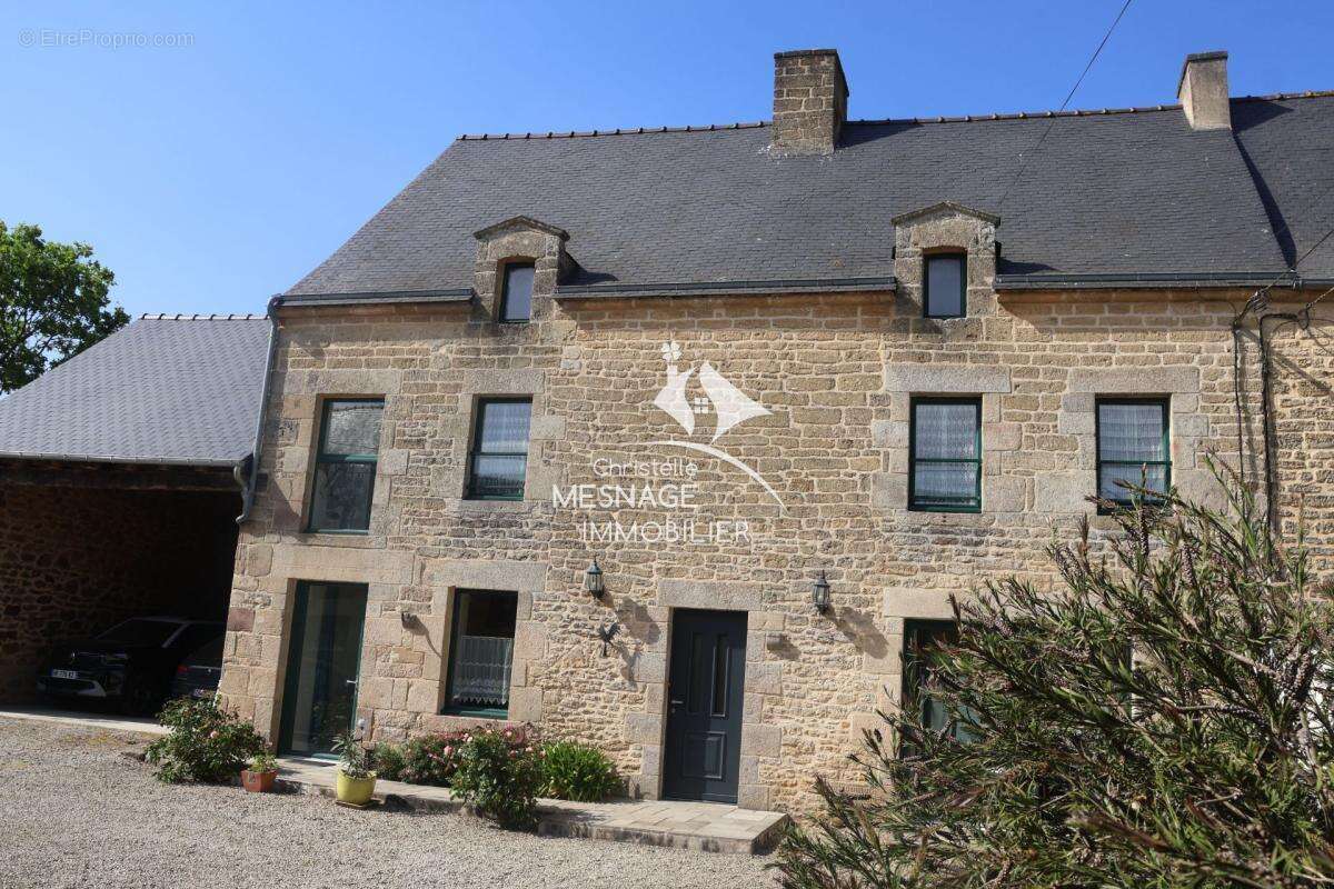 Maison à DINAN