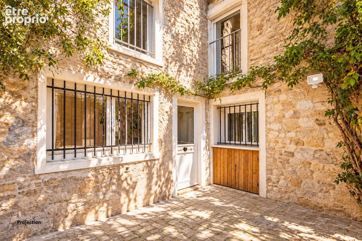Photo Maison à Saint-Didier-Au-Mont-D'or au prix de 325 000€