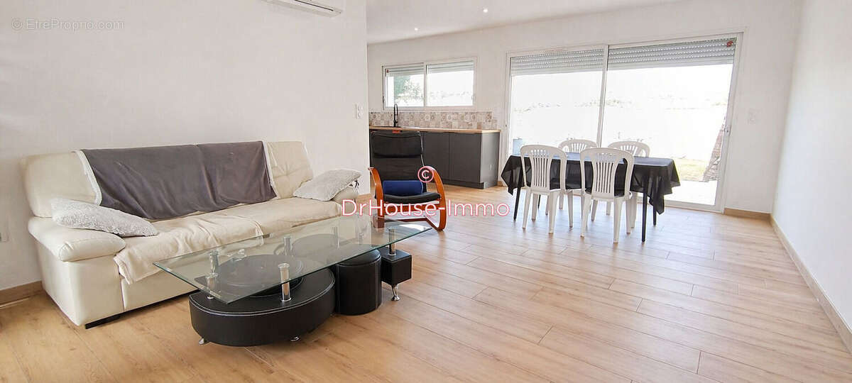 Maison 100 m² à Saint-Andre-De-Cubzac  - photo 16