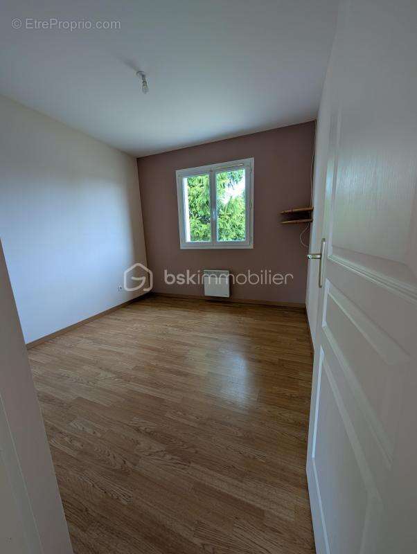 Maison de 81m² avec 3 chambres, terrain de 459m² proche Blaye - photo 9
