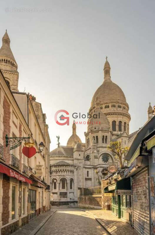 Appartement à PARIS-18E