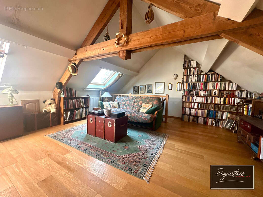Maison à SENLIS