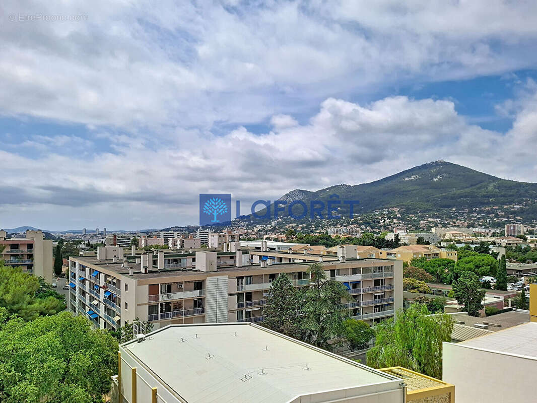 Appartement à LA VALETTE-DU-VAR