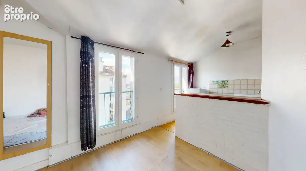 Avl immobilier exclu  pantin  écoquartier  studio  24 m²  dernier étage  bel immeuble ancien & copro bien entretenue  cuisine ou - photo 4