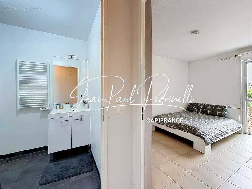 Nice Madeleine  - Universités Carlone  et Trotabas - 2 km des plages - Appartement 2 pièces env 40 m² balcon - parking privatif - photo 7