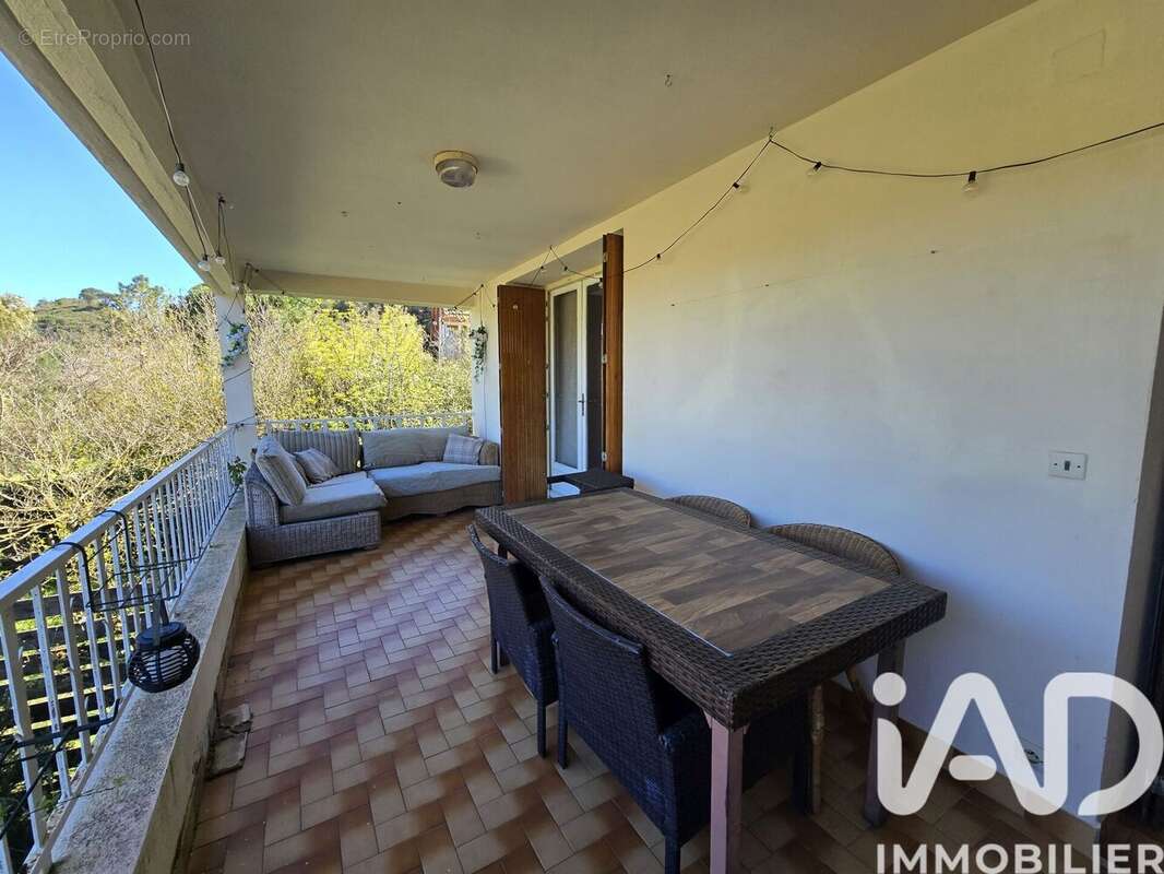 Maison 73 m² à Villeneuve-Les-Corbieres  - photo 6