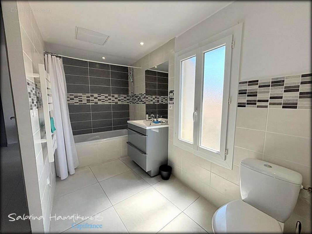 CERS Maison de village, T5 de 116m² - photo 11